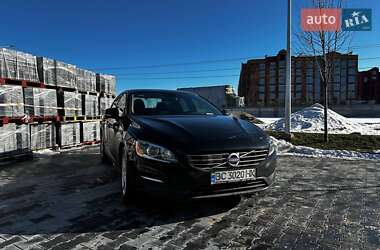 Седан Volvo S60 2014 в Києві