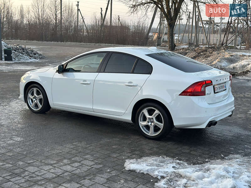 Седан Volvo S60 2010 в Радивилове