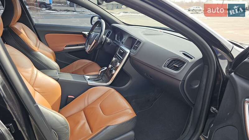 Седан Volvo S60 2014 в Киеве фото 15 Седан Volvo S60 2014 в Киеве