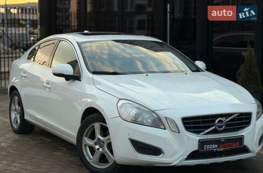 Седан Volvo S60 2013 в Киеве