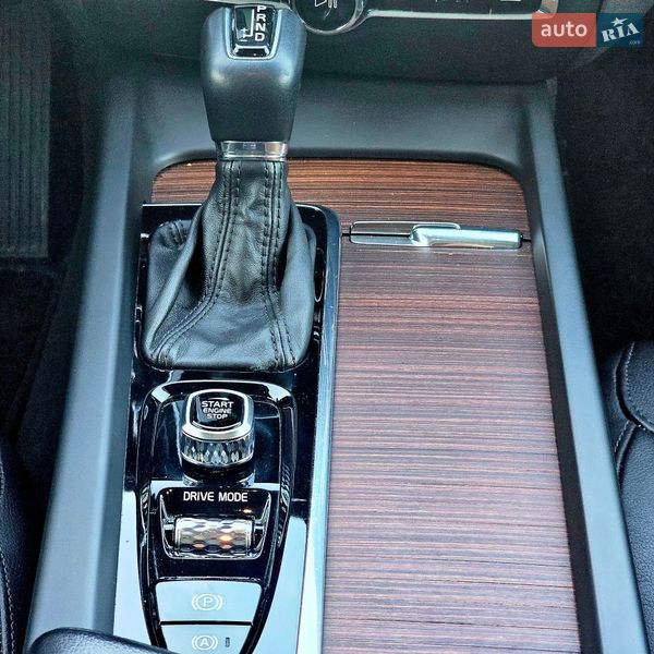 Седан Volvo S60 2020 в Киеве