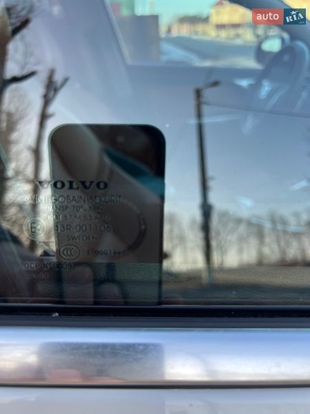 Седан Volvo S60 2014 в Тернополе
