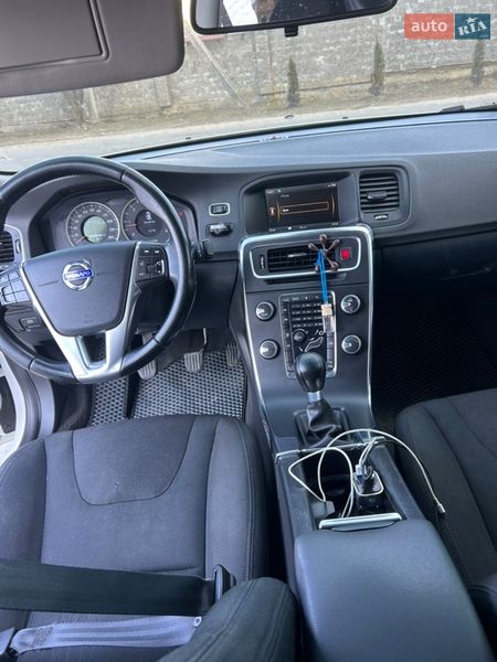 Седан Volvo S60 2011 в Трускавці