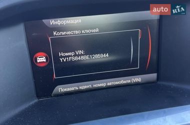 Седан Volvo S60 2013 в Бучі