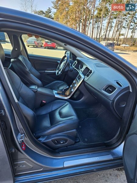 Седан Volvo S60 2016 в Харькове