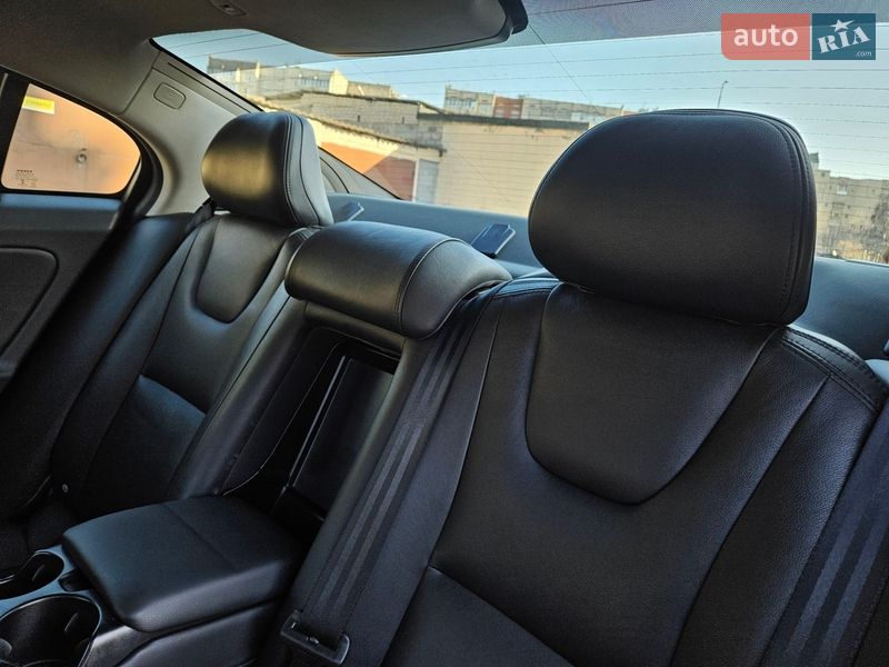 Седан Volvo S60 2016 в Харькове