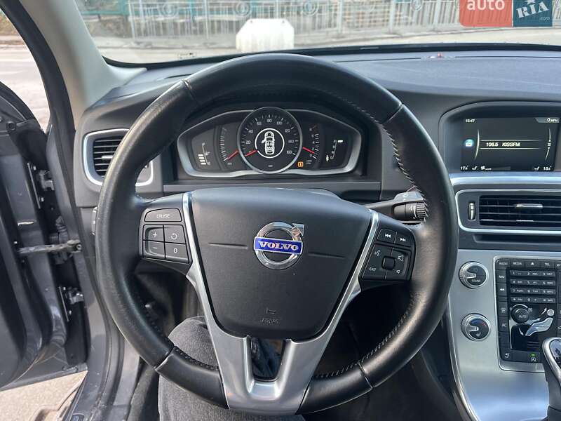 Седан Volvo S60 2016 в Києві
