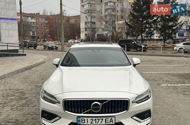 Седан Volvo S60 2023 в Полтаве