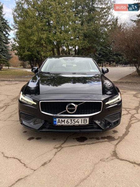 Седан Volvo S60 2019 в Житомирі