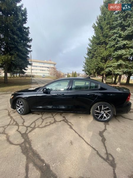 Седан Volvo S60 2019 в Житомирі
