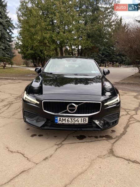 Седан Volvo S60 2019 в Житомирі