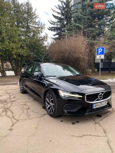 Седан Volvo S60 2019 в Житомирі