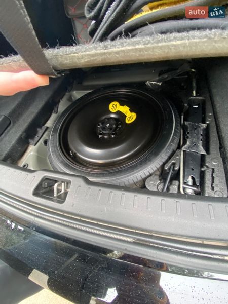 Седан Volvo S60 2019 в Житомирі