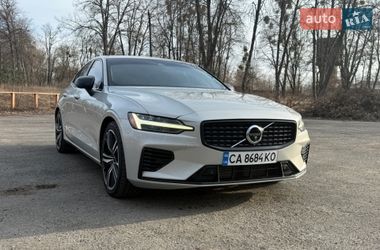 Седан Volvo S60 2021 в Звенигородке