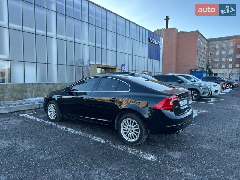 Седан Volvo S60 2014 в Новомосковске