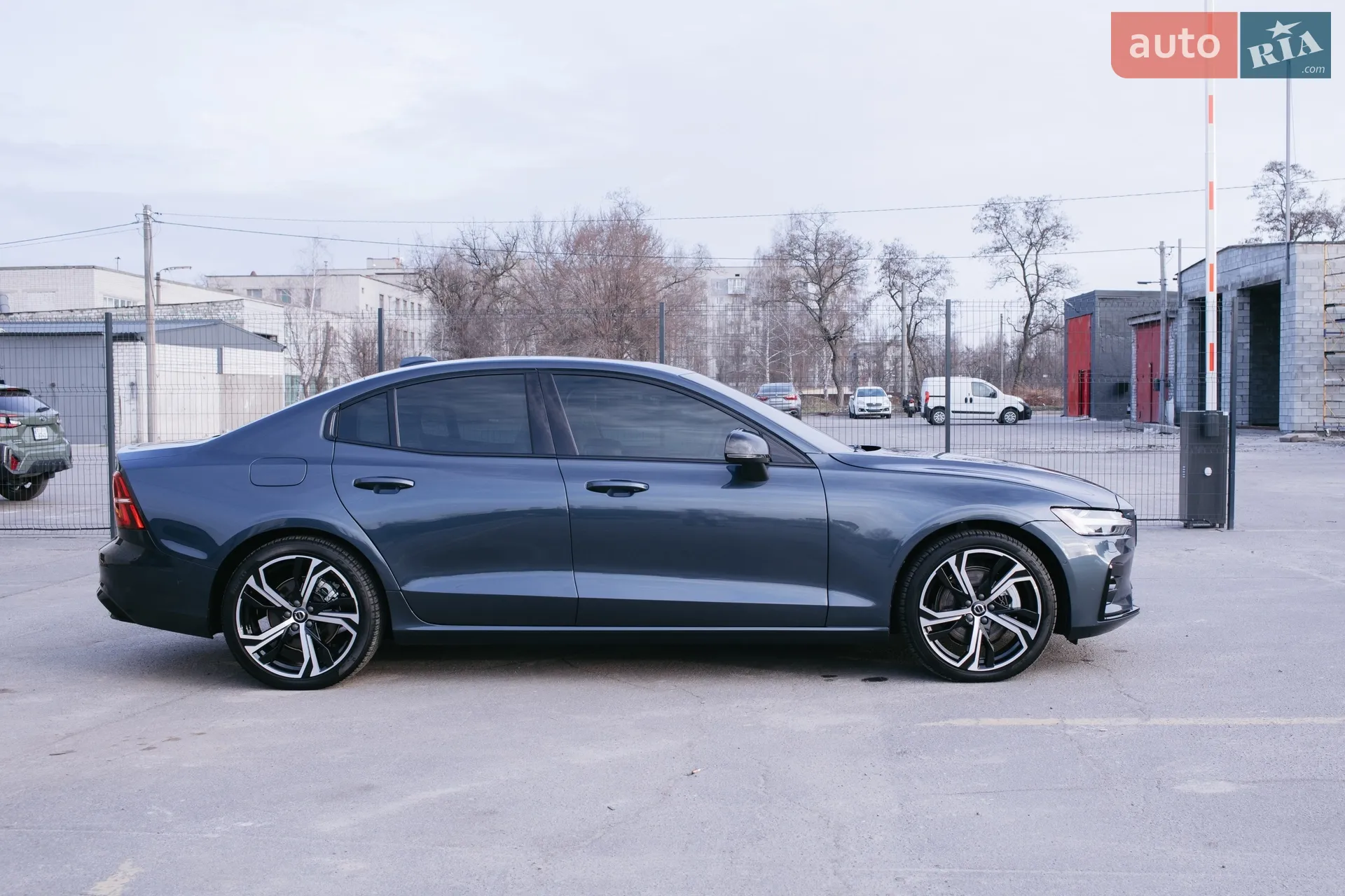 2023 Volvo S60 - мініатюра 5