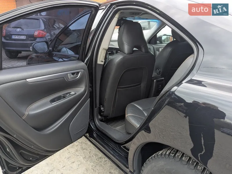 Volvo S60 2008 VIN YV1RS614992731901 фото оголошення 12 з 61
