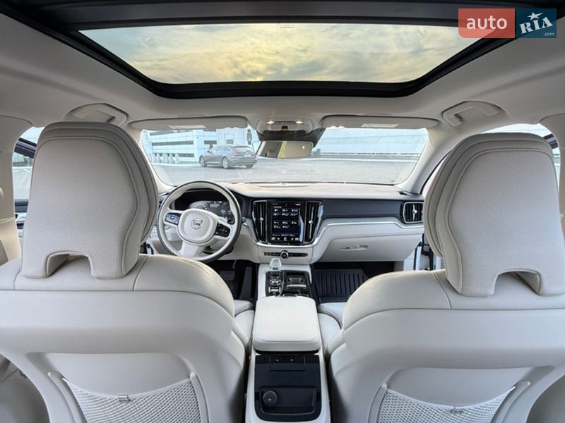 Седан Volvo S60 2020 в Києві