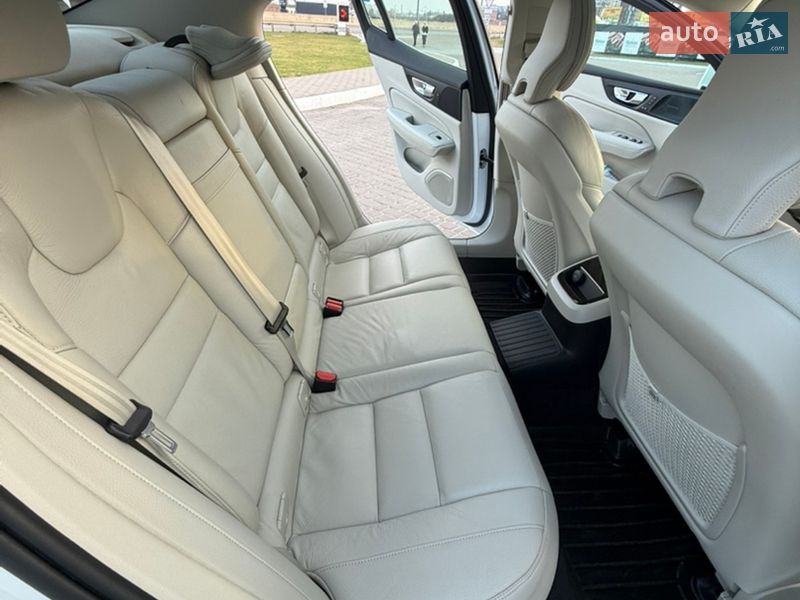 Седан Volvo S60 2020 в Києві