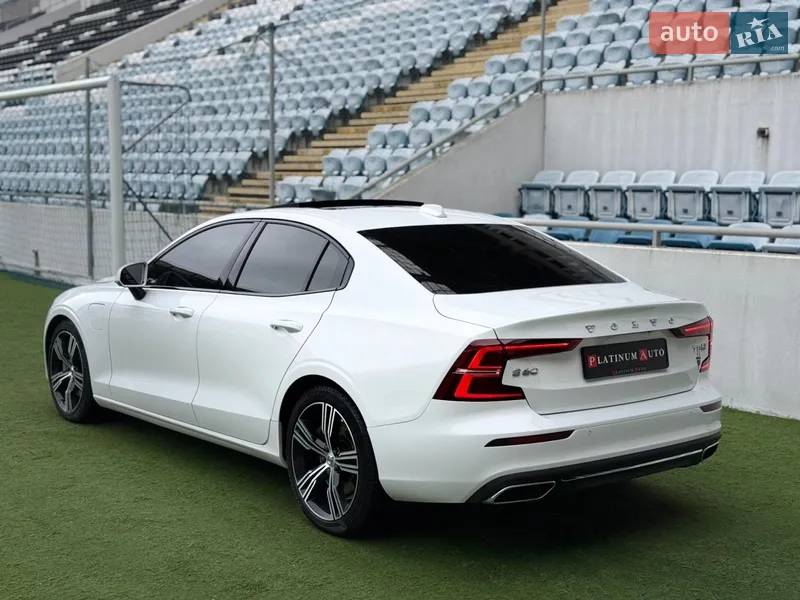Volvo S60 2020 VIN 7JRZSBMVDLG035120 фото оголошення 24 з 104
