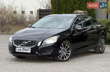 Седан Volvo S60 2011 в Стрые