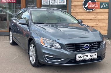 Седан Volvo S60 2016 в Житомире