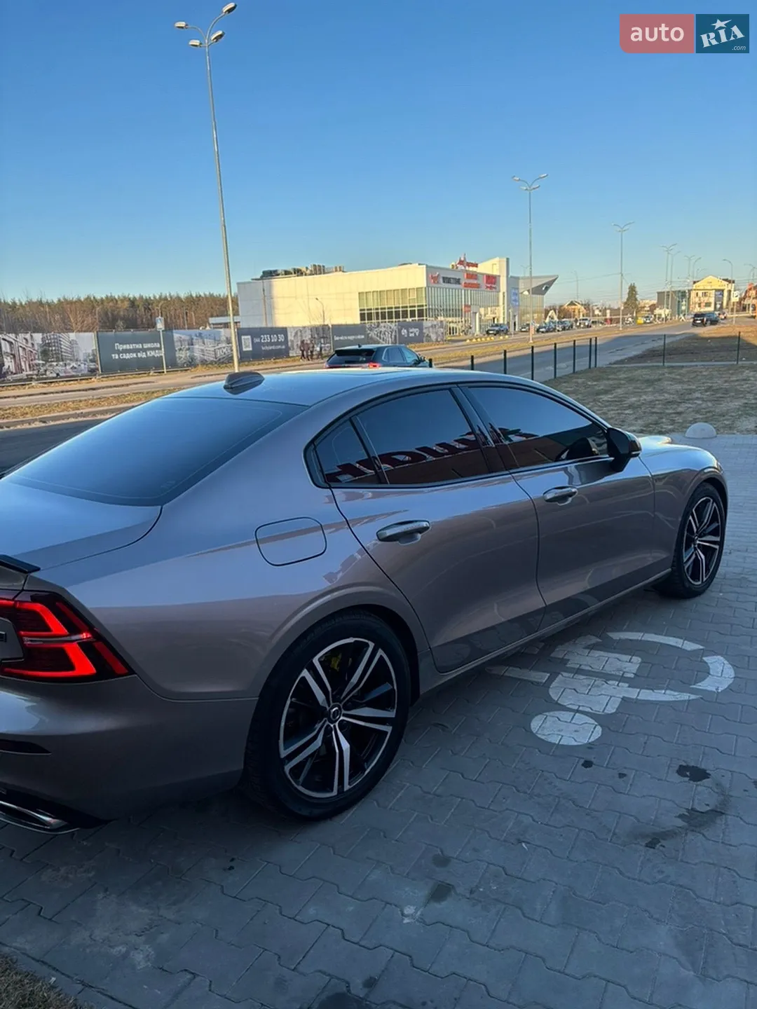 2018 Volvo S60 - мініатюра 8