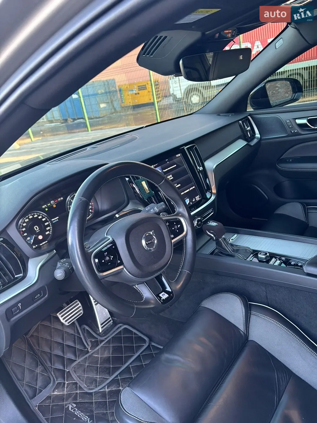2018 Volvo S60 - мініатюра 17