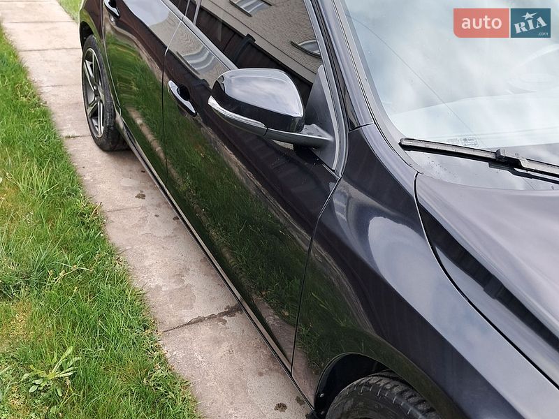 Седан Volvo S60 2012 в Львове