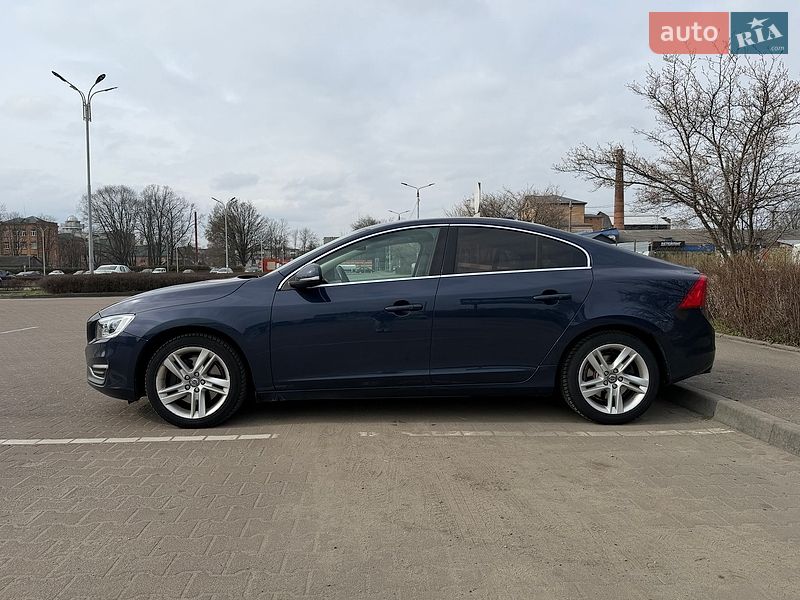 Седан Volvo S60 2013 в Житомире