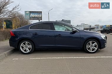 Седан Volvo S60 2013 в Житомире