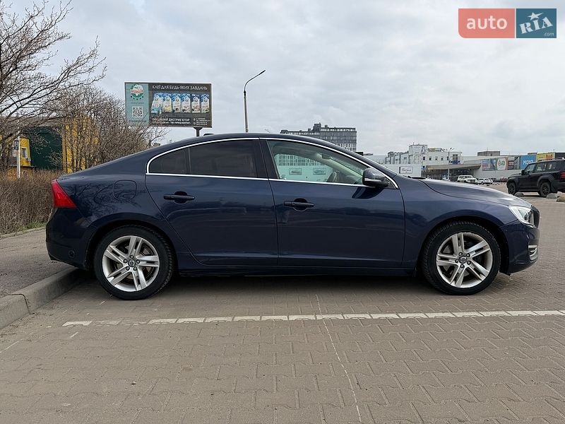 Седан Volvo S60 2013 в Житомире