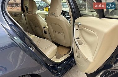 Седан Volvo S60 2013 в Житомире