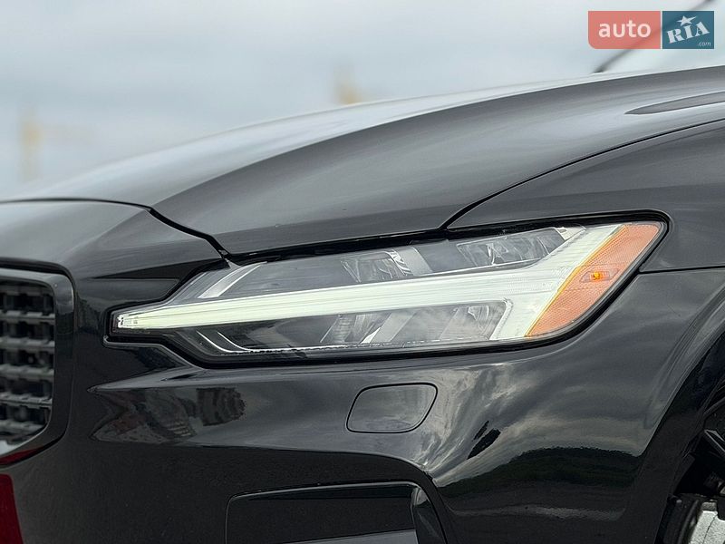 Седан Volvo S60 2022 в Києві