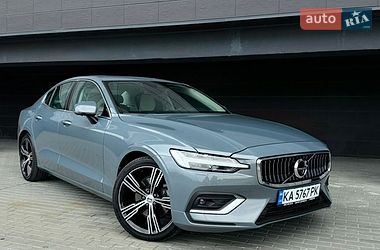 Седан Volvo S60 2021 в Києві