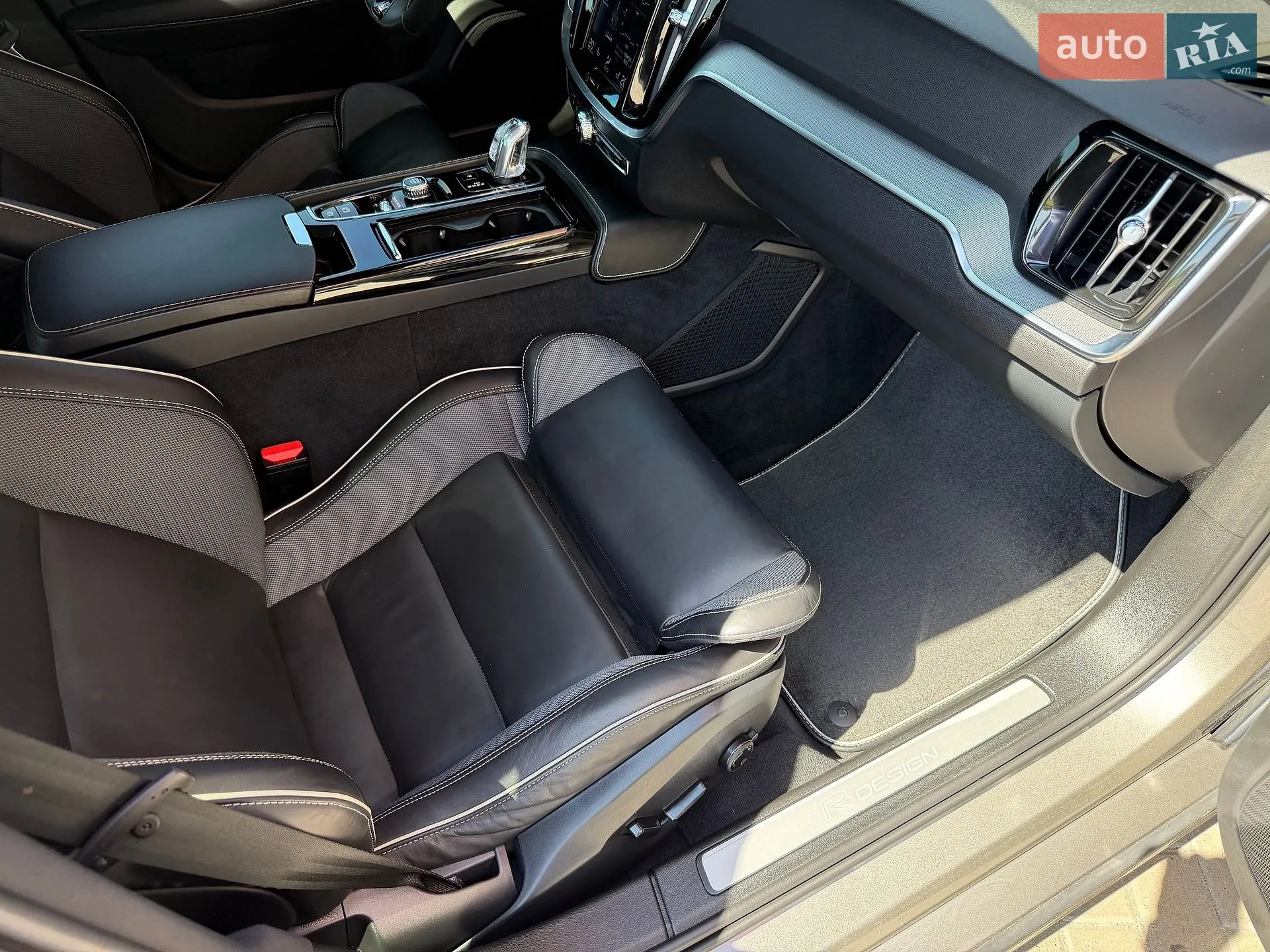 2019 Volvo S60 - мініатюра 87