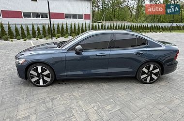 Седан Volvo S60 2023 в Луцке