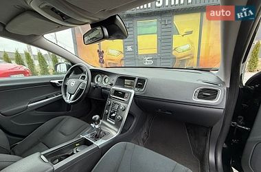 Седан Volvo S60 2011 в Стрые