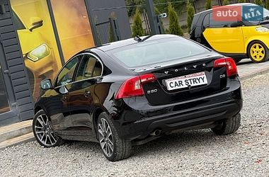 Седан Volvo S60 2011 в Стрые
