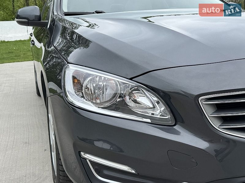 Седан Volvo S60 2016 в Луцке