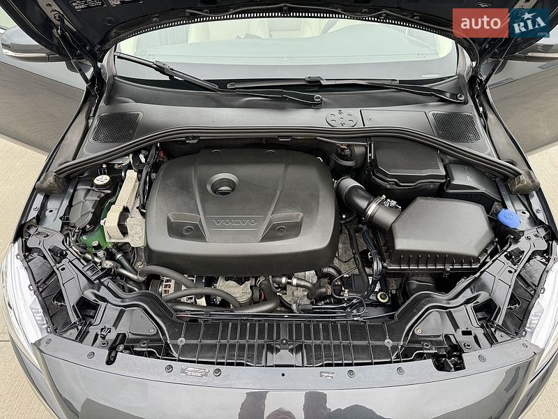 Седан Volvo S60 2016 в Луцке