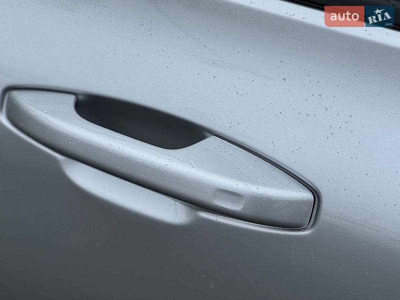 Седан Volvo S60 2021 в Киеве