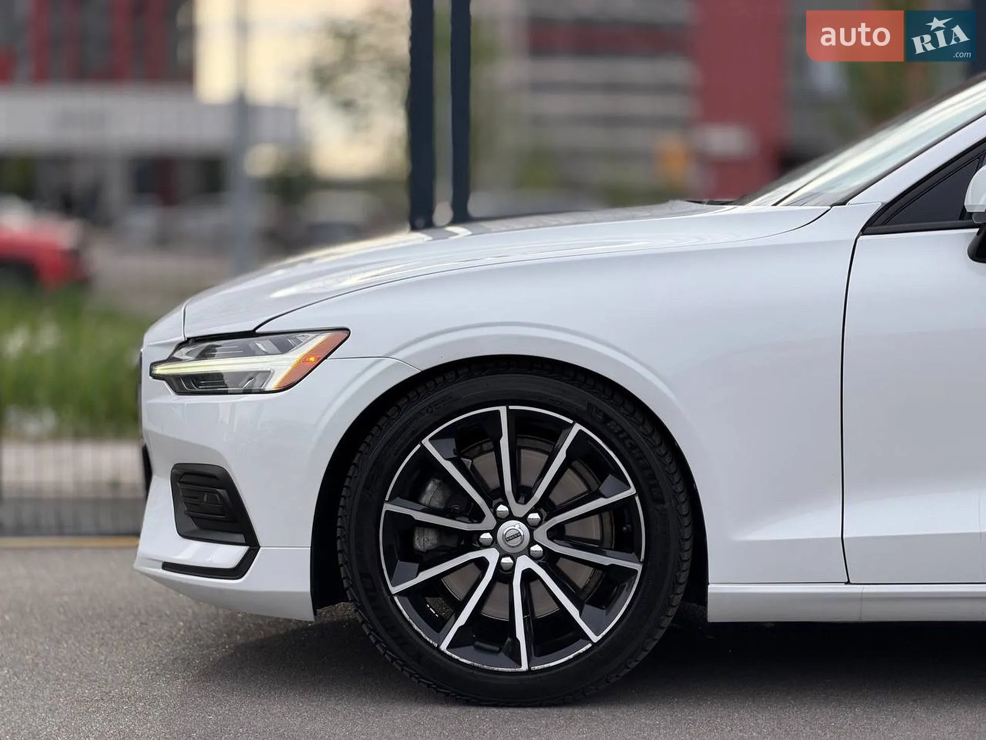 2019 Volvo S60 - мініатюра 12