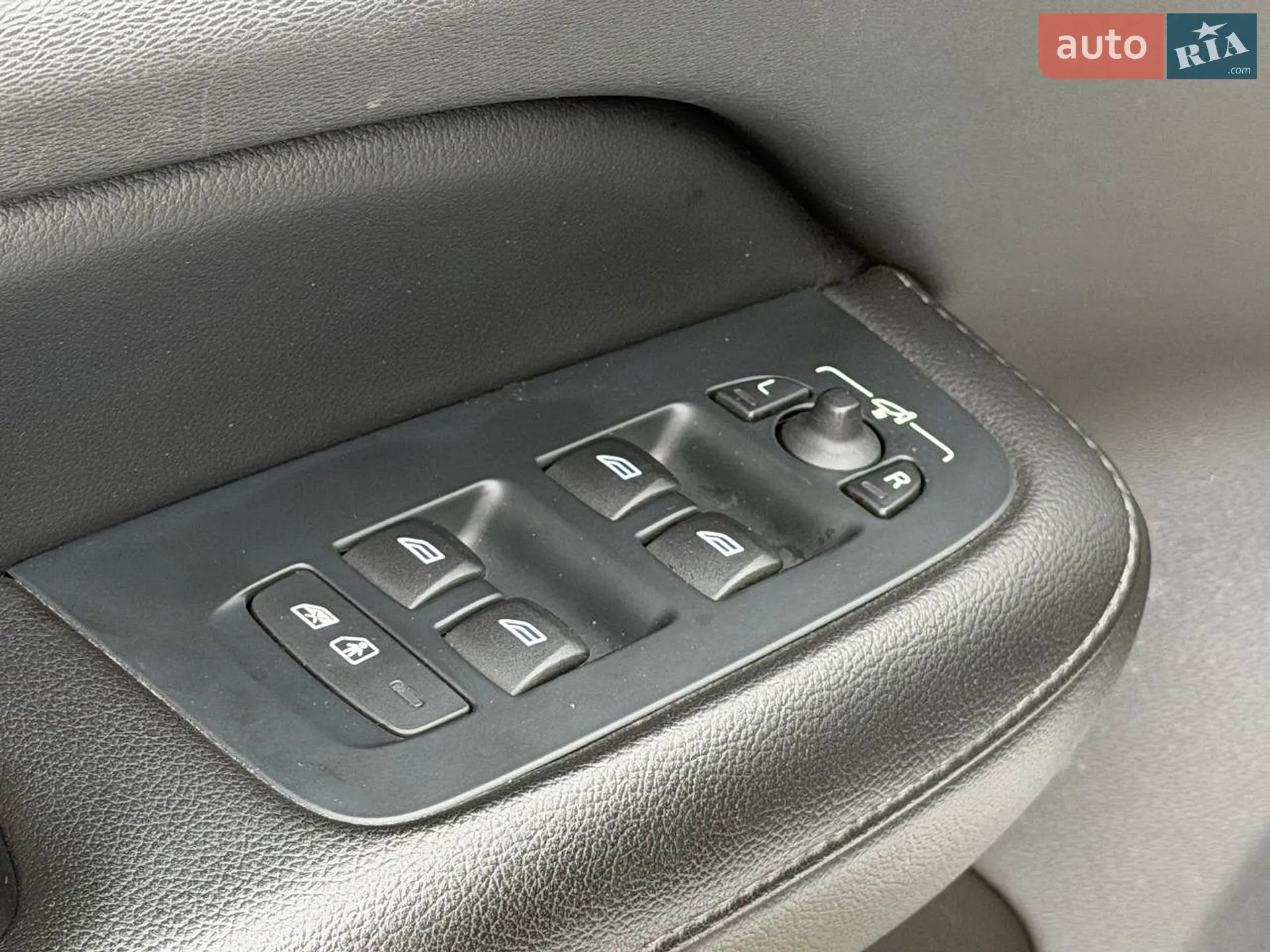 2019 Volvo S60 - мініатюра 21