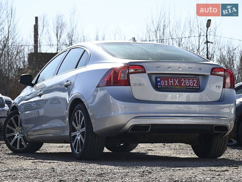 Седан Volvo S60 2018 в Бердичеве