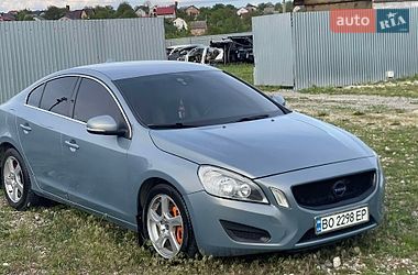 Седан Volvo S60 2011 в Тернополі