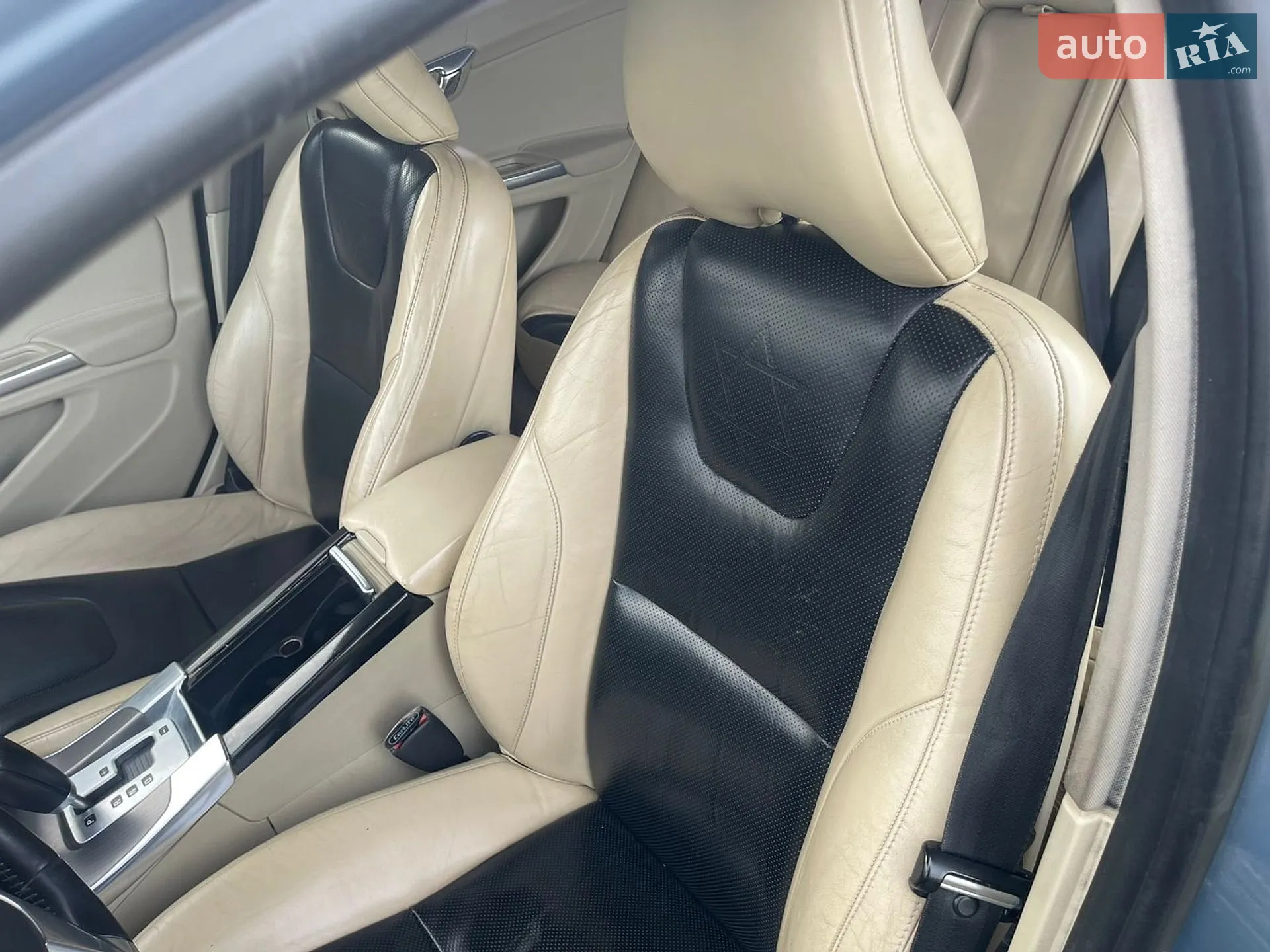 2011 Volvo S60 - мініатюра 13
