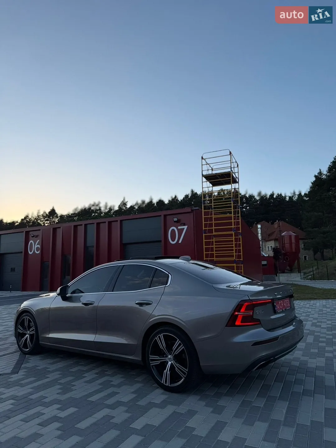 2019 Volvo S60 - мініатюра 9