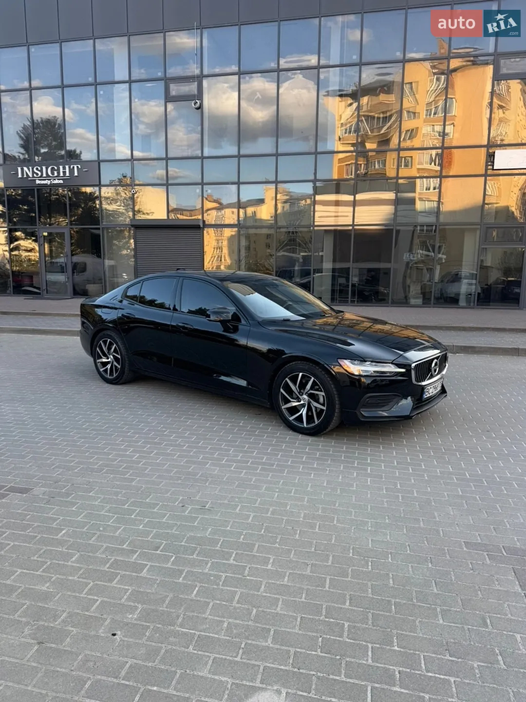 2019 Volvo S60 - мініатюра 8