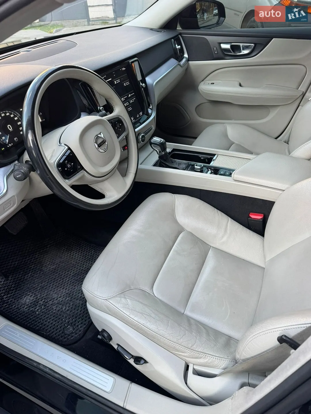 2019 Volvo S60 - мініатюра 18